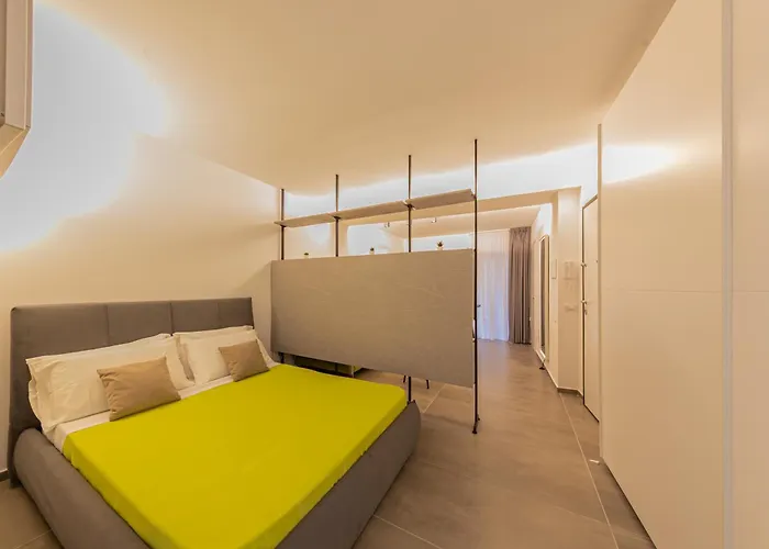 Pr1mo Minimal Apartman Cefalù